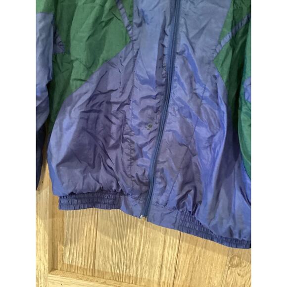 Vintage Active Wear Nylon Jacket Zip Up Blue Red Green Size large - Picture 4 of 9